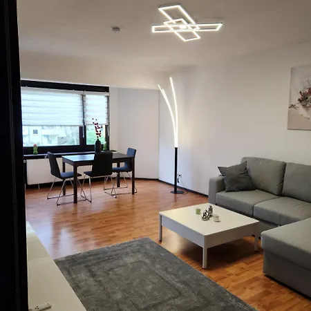 Zentrale Und Gemuetliche Apartment *
